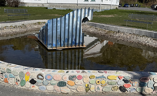 Krigsseilermonumentet i Fredsparken i Risør