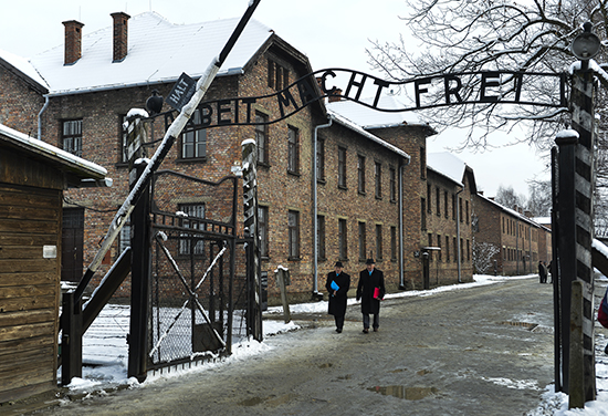 Inngangen til Auschwitz Inngangen til Auschwitz