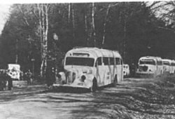 Redningsakjsonen de hvite bussene Redningsakjsonen de hvite bussene